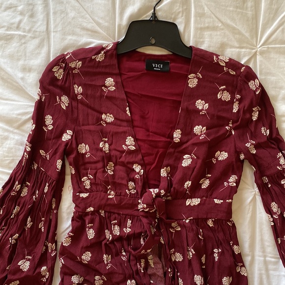 Burgundy floral long sleeve blouse - Picture 3 of 3